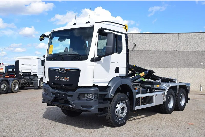 MAN TGS 33.440 - Camion ampliroll: photos 2 MAN TGS 33.440 - Camion ampliroll: photos 2
