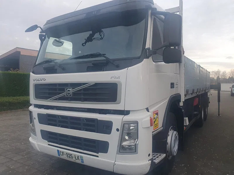 Volvo FM 400 - Camion grue: photos 3 Volvo FM 400 - Camion grue: photos 3
