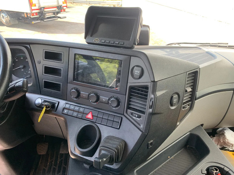 Mercedes-Benz Antos 1827 *Koelwagen*Achteruitrijcamera*Airconditioning*Elektrische Spiegels* - Camion fourgon: photos 4 Mercedes-Benz Antos 1827 *Koelwagen*Achteruitrijcamera*Airconditioning*Elektrische Spiegels* - Camion fourgon: photos 4