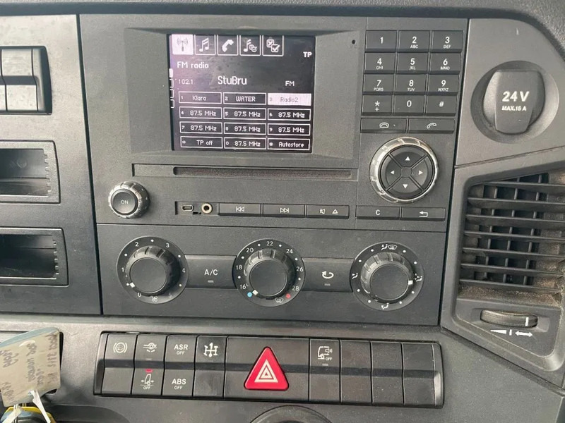 Camion benne, Camion grue Mercedes-Benz Arocs 3342 *6x6*meegestuurd as*2zijdige kipper*Airco*Bluetooth: photos 7