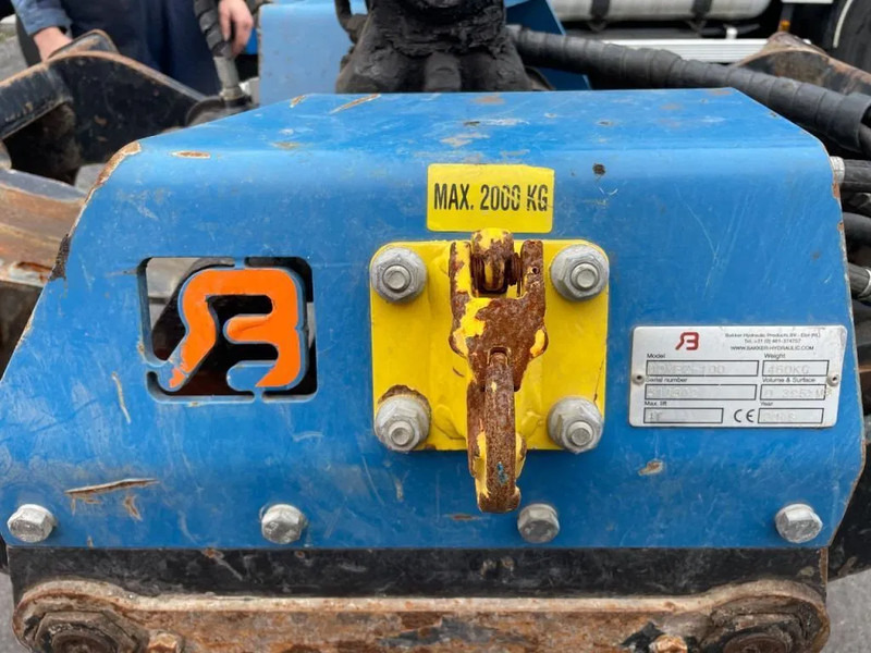 Camion benne, Camion grue Mercedes-Benz Arocs 3342 *6x6*meegestuurd as*2zijdige kipper*Airco*Bluetooth: photos 11