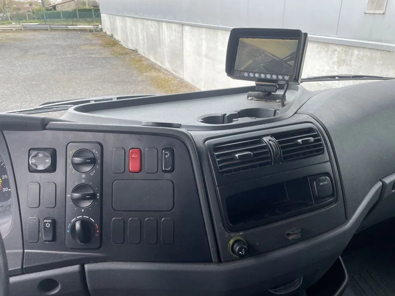 Mercedes-Benz Atego 1018 *Cruise control*Airco*Achteruitrijcamera*elektrische ruiten — crédit-bail Mercedes-Benz Atego 1018 *Cruise control*Airco*Achteruitrijcamera*elektrische ruiten: photos 16