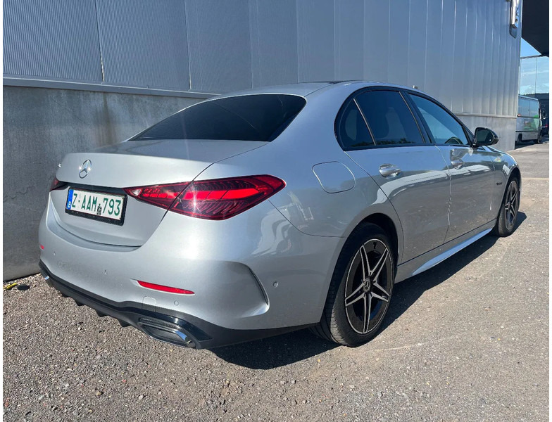 Mercedes-Benz C-Klasse C300e Sedan*AMG PAKKET*NIGHT PAKKET*HEADUPDISPL*360°CAM* - Berline: photos 2 Mercedes-Benz C-Klasse C300e Sedan*AMG PAKKET*NIGHT PAKKET*HEADUPDISPL*360°CAM* - Berline: photos 2