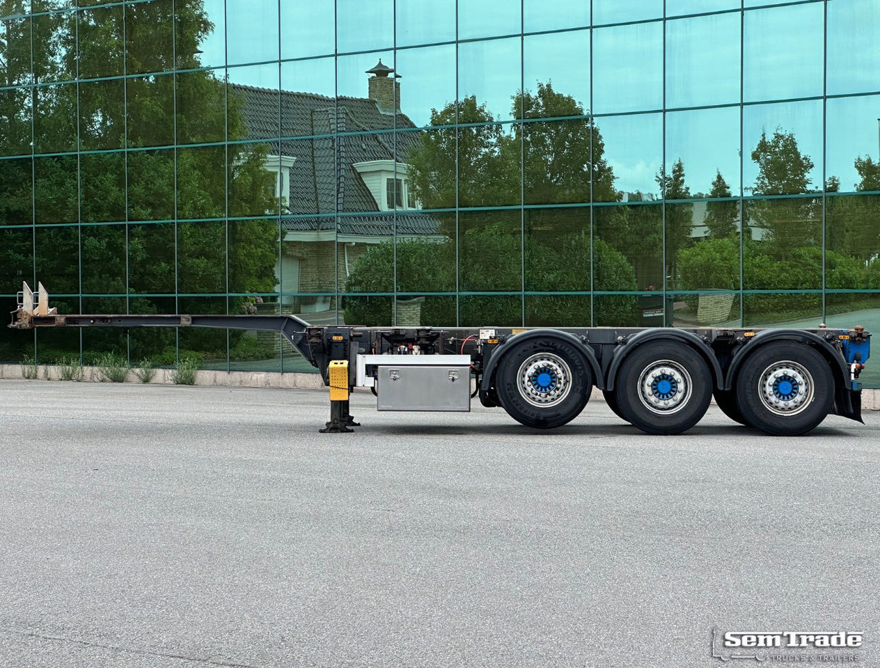Pacton TXC.343.KB Front+Middle+Back Slider Lift Axle Steering Axle NL-Trailer - Semi-remorque porte-conteneur/ Caisse mobile: photos 2 Pacton TXC.343.KB Front+Middle+Back Slider Lift Axle Steering Axle NL-Trailer - Semi-remorque porte-conteneur/ Caisse mobile: photos 2