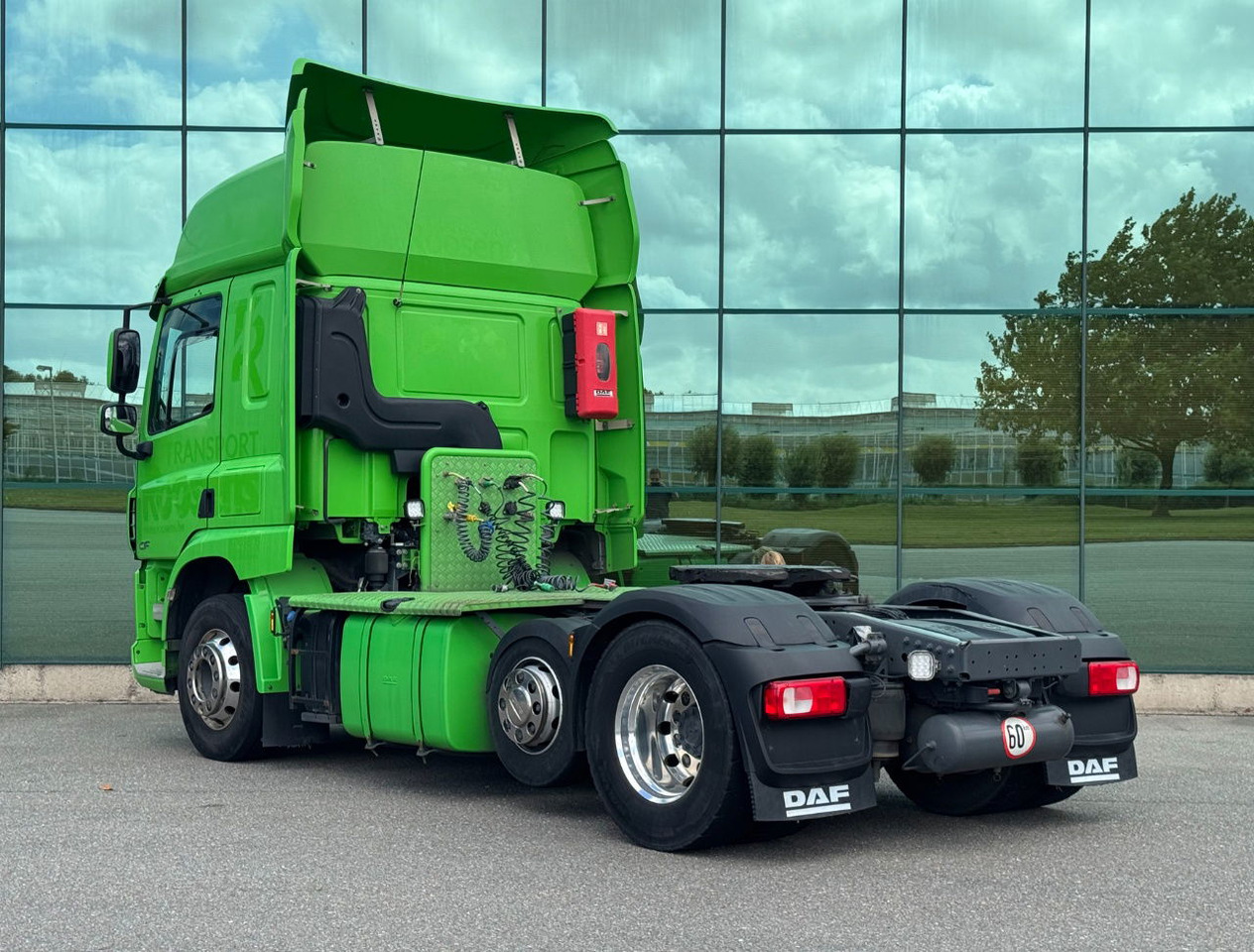 DAF CF 450 FTP Space CAB Only 447.500 KM 2x Tanks TOP Condition Belgium Truck - Tracteur routier: photos 3 DAF CF 450 FTP Space CAB Only 447.500 KM 2x Tanks TOP Condition Belgium Truck - Tracteur routier: photos 3