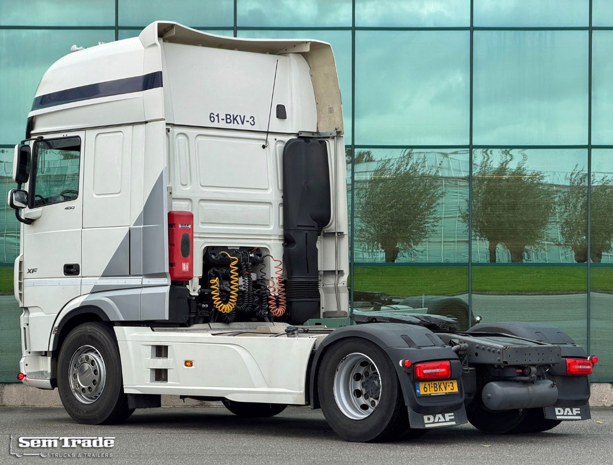 DAF XF 480 FT SSC 2X Tanks Smart Tacho 2 Only 635.000 KM NL-Truck - Tracteur routier: photos 3 DAF XF 480 FT SSC 2X Tanks Smart Tacho 2 Only 635.000 KM NL-Truck - Tracteur routier: photos 3