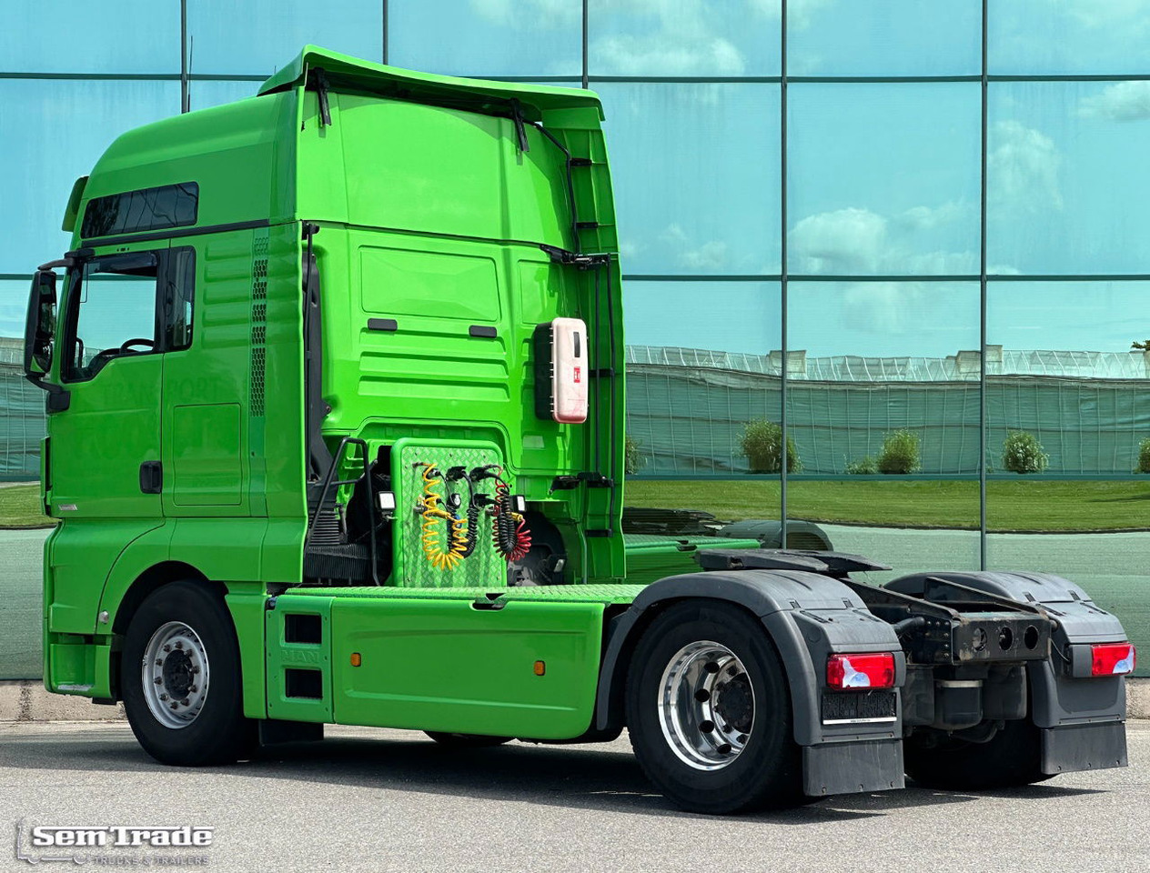 MAN TGX 18.460 Euro 6 Only 697.000 KM 2X Tanks TOP Condition BE-Truck - Tracteur routier: photos 3 MAN TGX 18.460 Euro 6 Only 697.000 KM 2X Tanks TOP Condition BE-Truck - Tracteur routier: photos 3