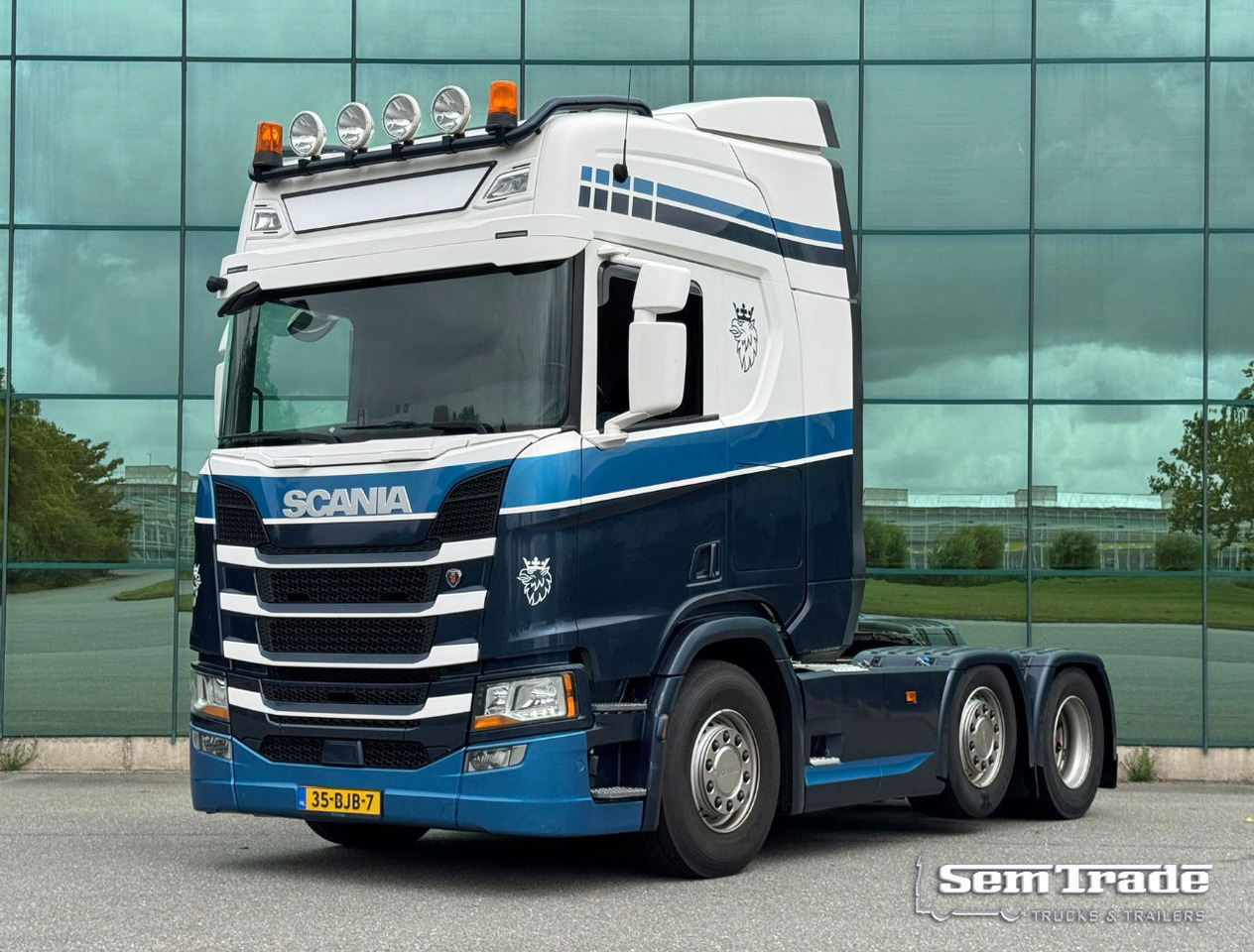 Scania R450 NGS 6X2 Retarder 2x Tanks TOP Condition NL Truck - Tracteur routier: photos 1 Scania R450 NGS 6X2 Retarder 2x Tanks TOP Condition NL Truck - Tracteur routier: photos 1