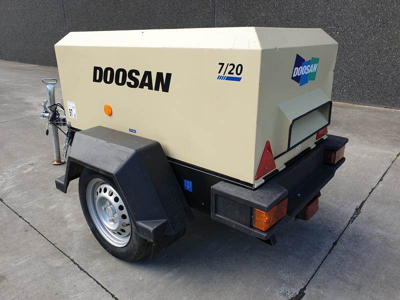 Doosan 7 / 20 - Compresseur d'air: photos 3 Doosan 7 / 20 - Compresseur d'air: photos 3