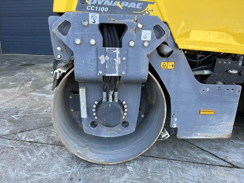 Dynapac CC 1100 - Compacteur: photos 5 Dynapac CC 1100 - Compacteur: photos 5