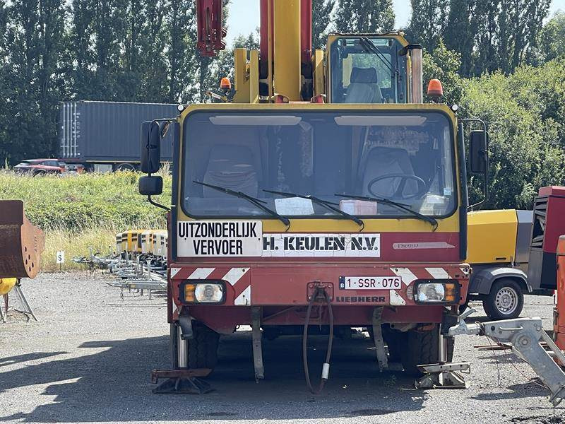 Liebherr LTM 1050 / 1 - Grue tout-terrain: photos 3 Liebherr LTM 1050 / 1 - Grue tout-terrain: photos 3