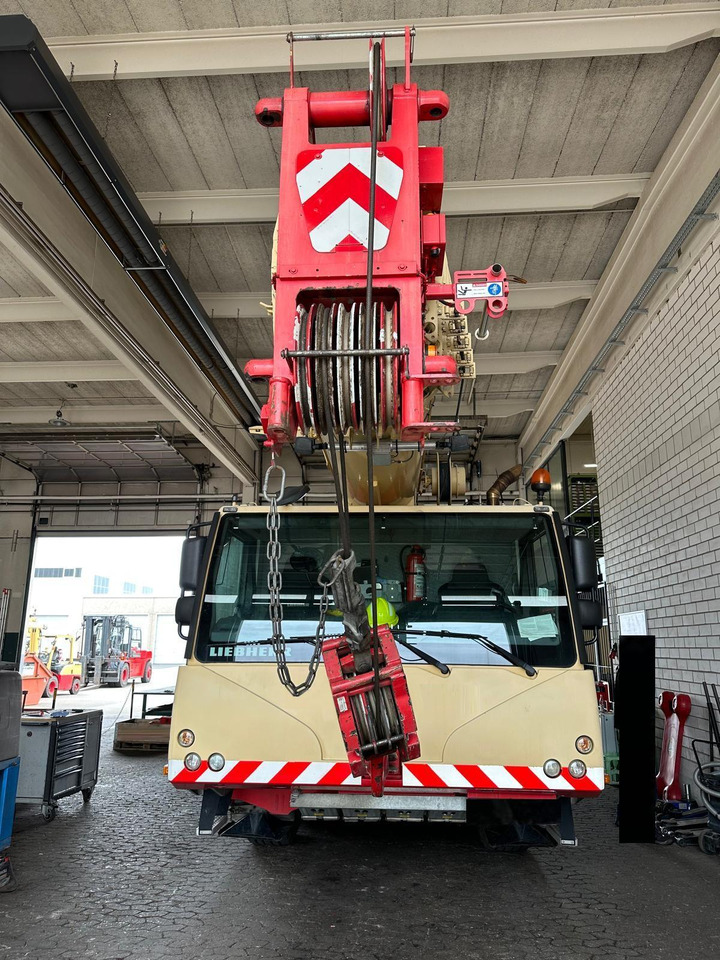 LIEBHERR LTM 1070-4.2 - Grue mobile: photos 4 LIEBHERR LTM 1070-4.2 - Grue mobile: photos 4