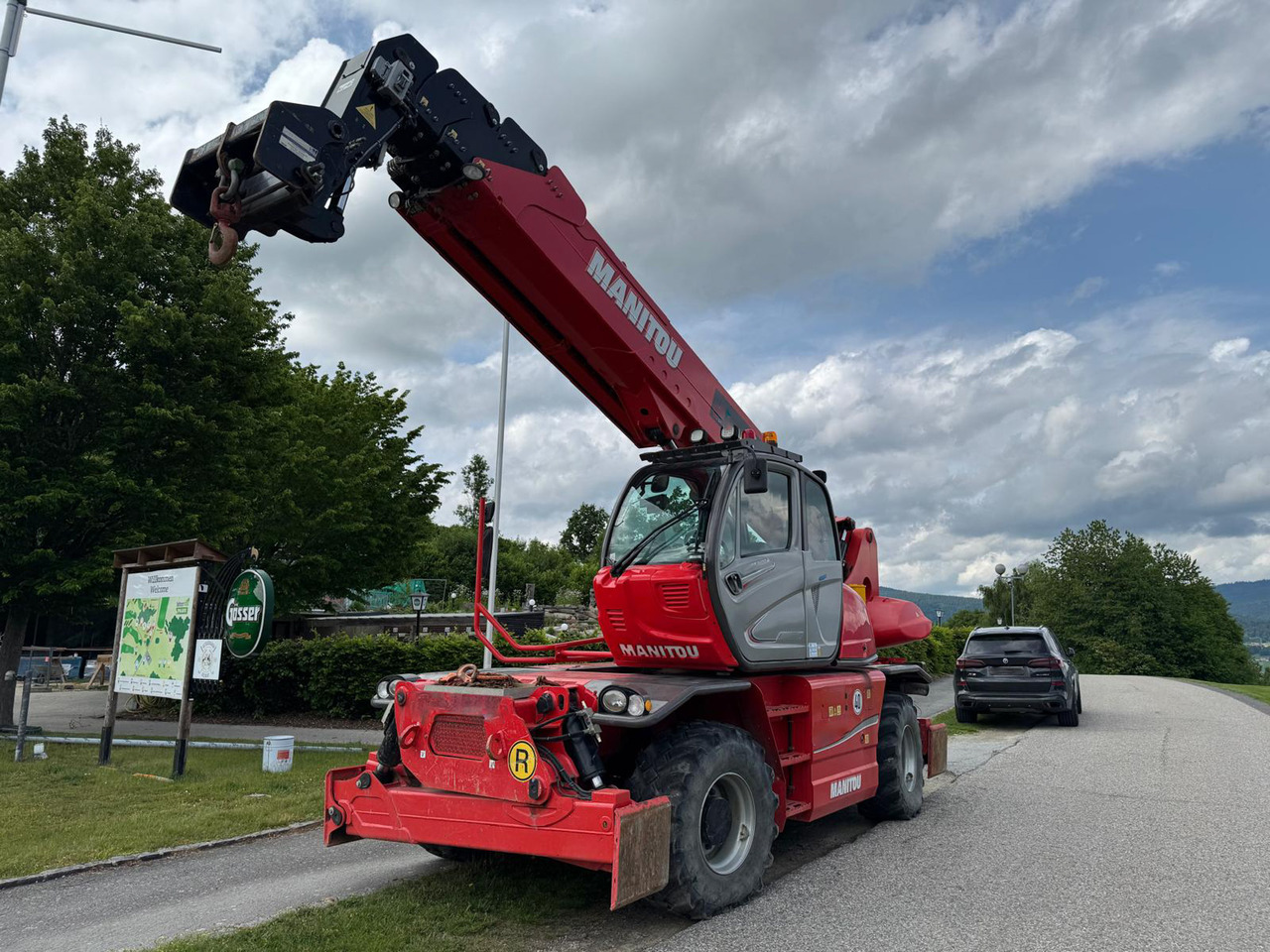 MANITOU MRT 2470 + Privilege ST4S1 - Chargeuse sur pneus télescopique: photos 4 MANITOU MRT 2470 + Privilege ST4S1 - Chargeuse sur pneus télescopique: photos 4
