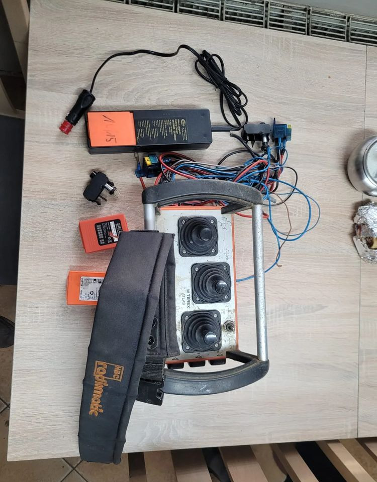 Camion benne MAN: photos 7 Camion benne MAN: photos 7