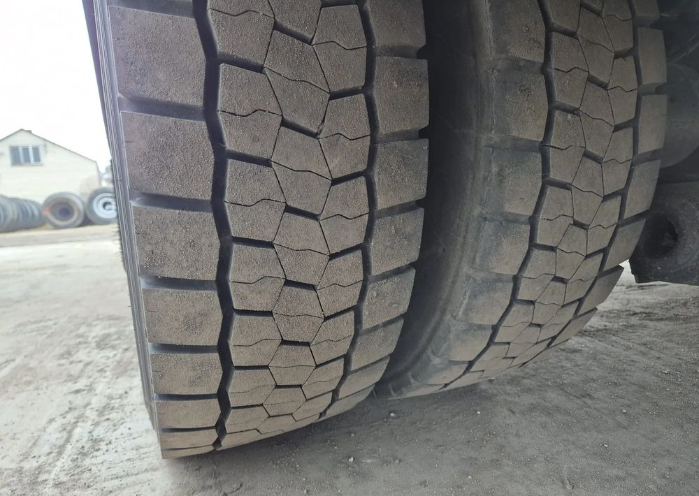 Camion fourgon Mercedes-Benz Atego 1330 Euro 6: photos 13 Camion fourgon Mercedes-Benz Atego 1330 Euro 6: photos 13