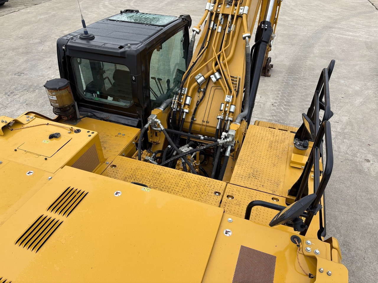 Pelle sur chenille CATERPILLAR 336 Next Gen: photos 8