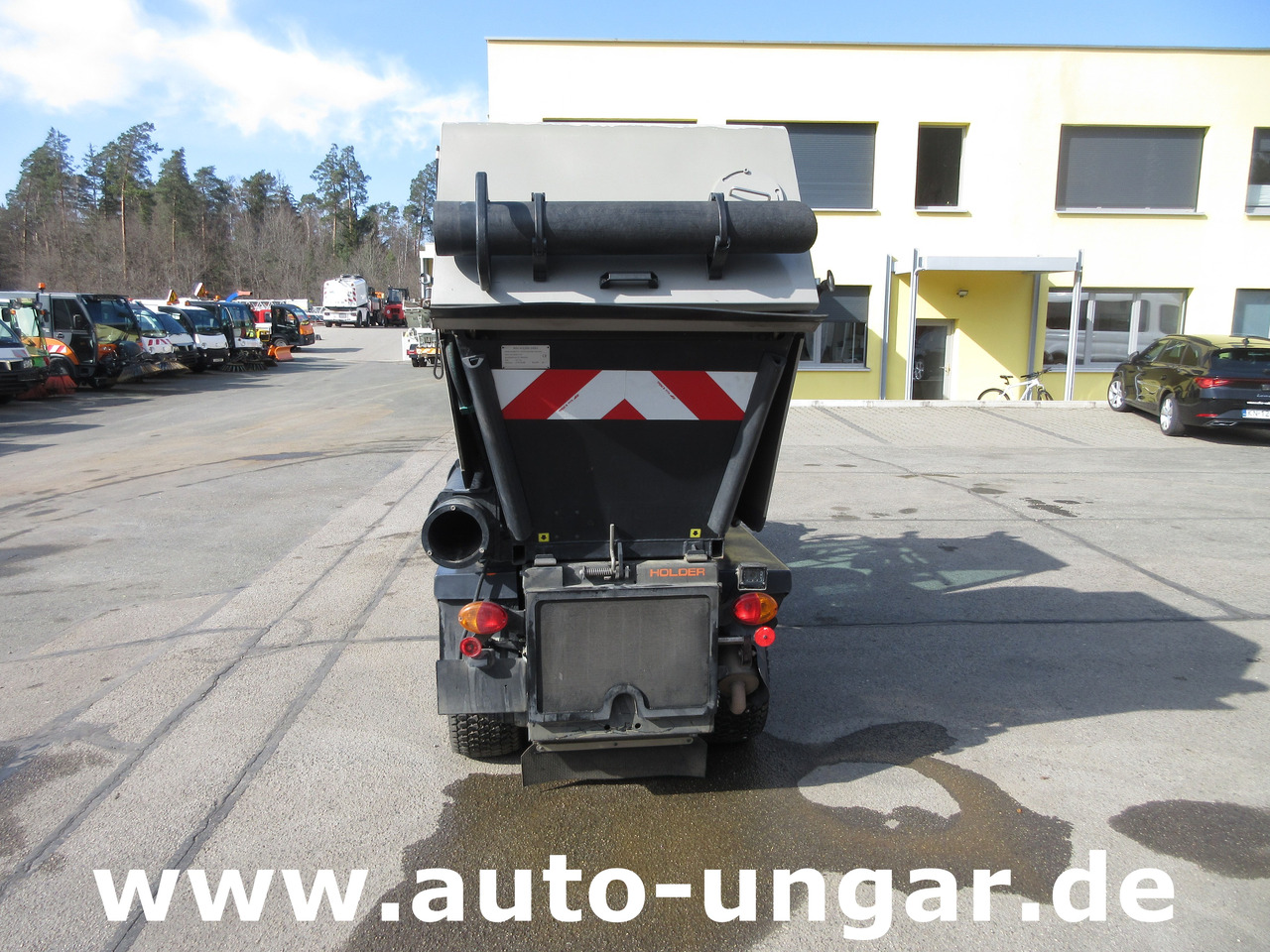 Holder X45 Kubota Diesel Motor Baujahr 2019 Allrad Kehrmaschine Geräteträger - Tracteur communal: photos 4 Holder X45 Kubota Diesel Motor Baujahr 2019 Allrad Kehrmaschine Geräteträger - Tracteur communal: photos 4
