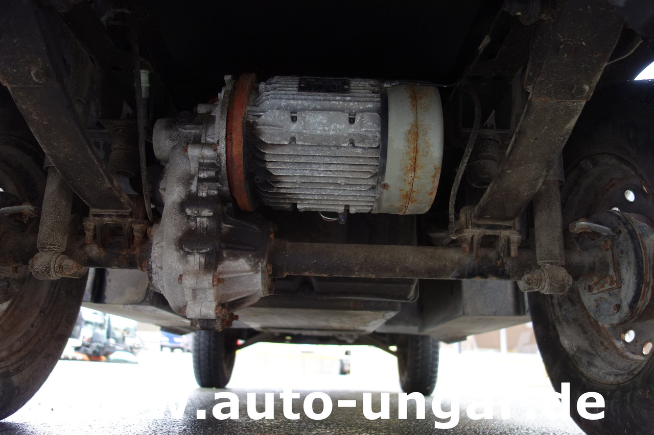 Fourgon grand volume, Utilitaire électrique Mega Mega - Aixam Mega RM H9 Koffer Elektro: photos 11 Fourgon grand volume, Utilitaire électrique Mega Mega - Aixam Mega RM H9 Koffer Elektro: photos 11