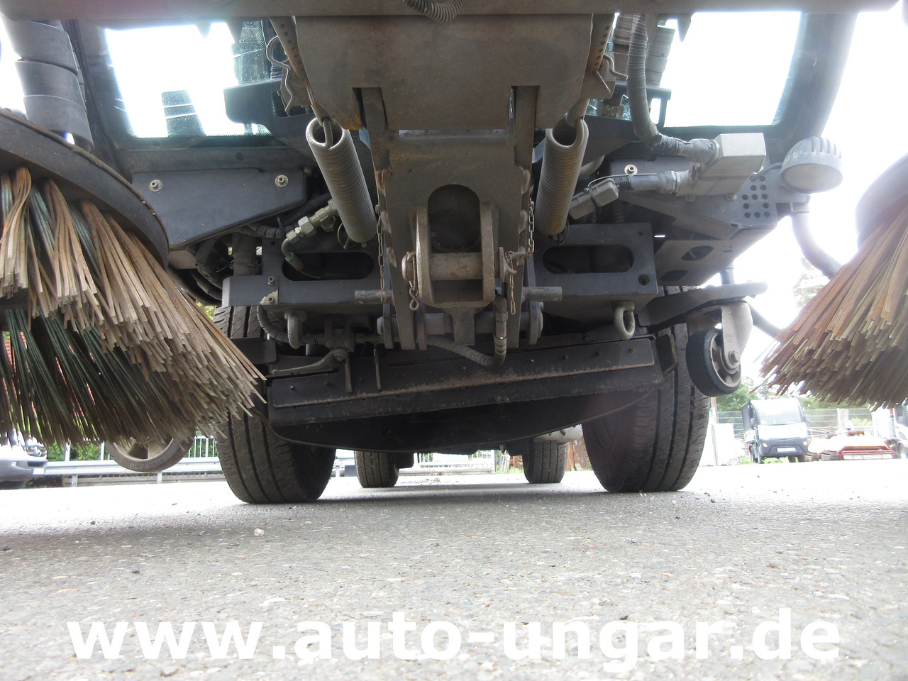 Nilfisk CR3500 CityRanger Schmidt Flexigo Multigo 4x4 Kehrmaschine Geräteträger - Balayeuse de voirie: photos 4 Nilfisk CR3500 CityRanger Schmidt Flexigo Multigo 4x4 Kehrmaschine Geräteträger - Balayeuse de voirie: photos 4