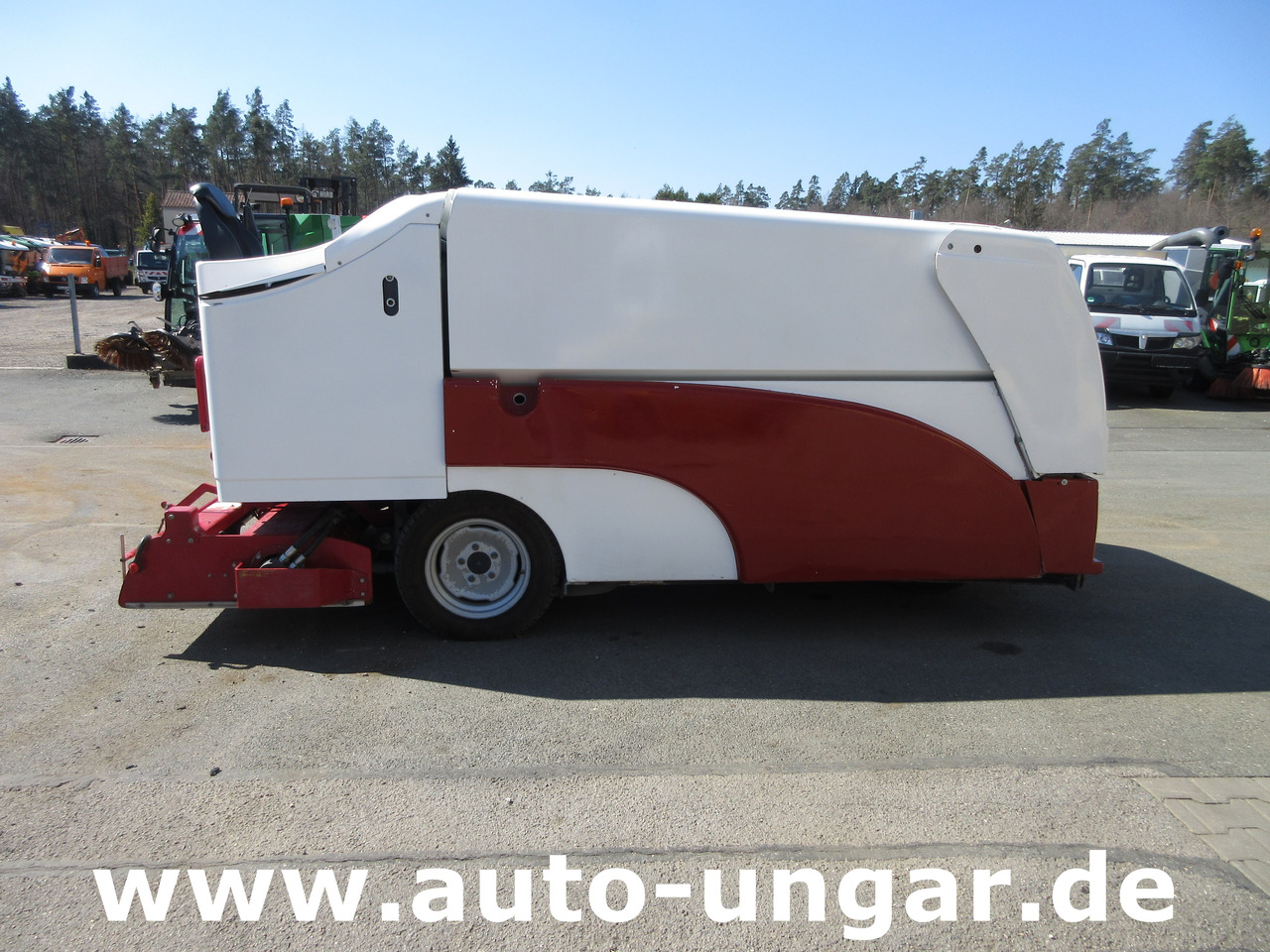 Utilitaire électrique compact OKAY 3500 Elektra 80V IceResurfacer Elektro Eisbearbeitungsmaschine Zamboni: photos 7