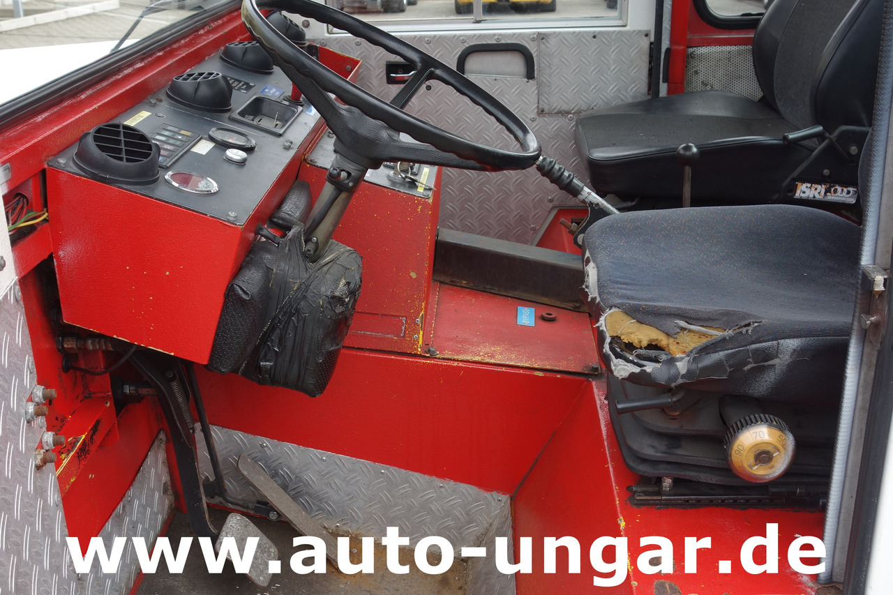 Tracteur à bagages ROFAN ZD44F Jenbacher Pushback  Pull - Tractor GSE Gepäckschlepper Industrieschlepper: photos 14