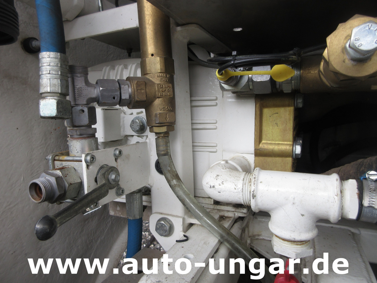 Véhicule de voirie/ Spécial CMAR NC300 Schwemmaufbau Laveuse Bj. 2014 für Multicar Tremo Hochdruck: photos 10 Véhicule de voirie/ Spécial CMAR NC300 Schwemmaufbau Laveuse Bj. 2014 für Multicar Tremo Hochdruck: photos 10