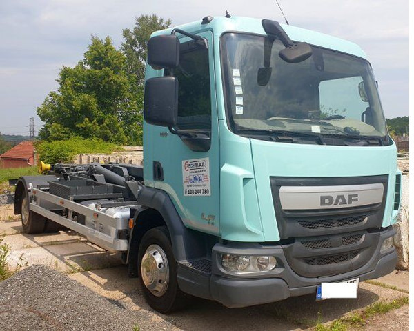 DAF 12t LF180 FA - Camion ampliroll: photos 2 DAF 12t LF180 FA - Camion ampliroll: photos 2