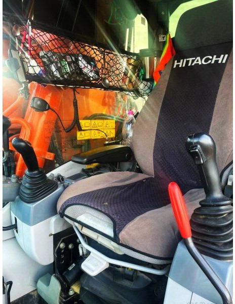 Hitachi 20t ZX190 W-6 (Zaxis) - Pelle sur pneus: photos 4 Hitachi 20t ZX190 W-6 (Zaxis) - Pelle sur pneus: photos 4