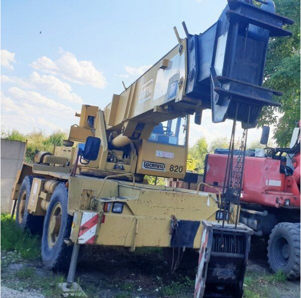 Locatelli Gril 820 - Grue tout-terrain: photos 1 Locatelli Gril 820 - Grue tout-terrain: photos 1