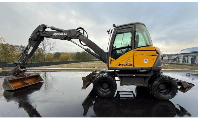 Mecalac 714 MW - Pelle sur pneus: photos 1 Mecalac 714 MW - Pelle sur pneus: photos 1