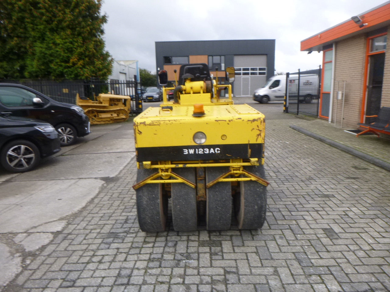 BOMAG BW123AC - Compacteur mixte: photos 3 BOMAG BW123AC - Compacteur mixte: photos 3