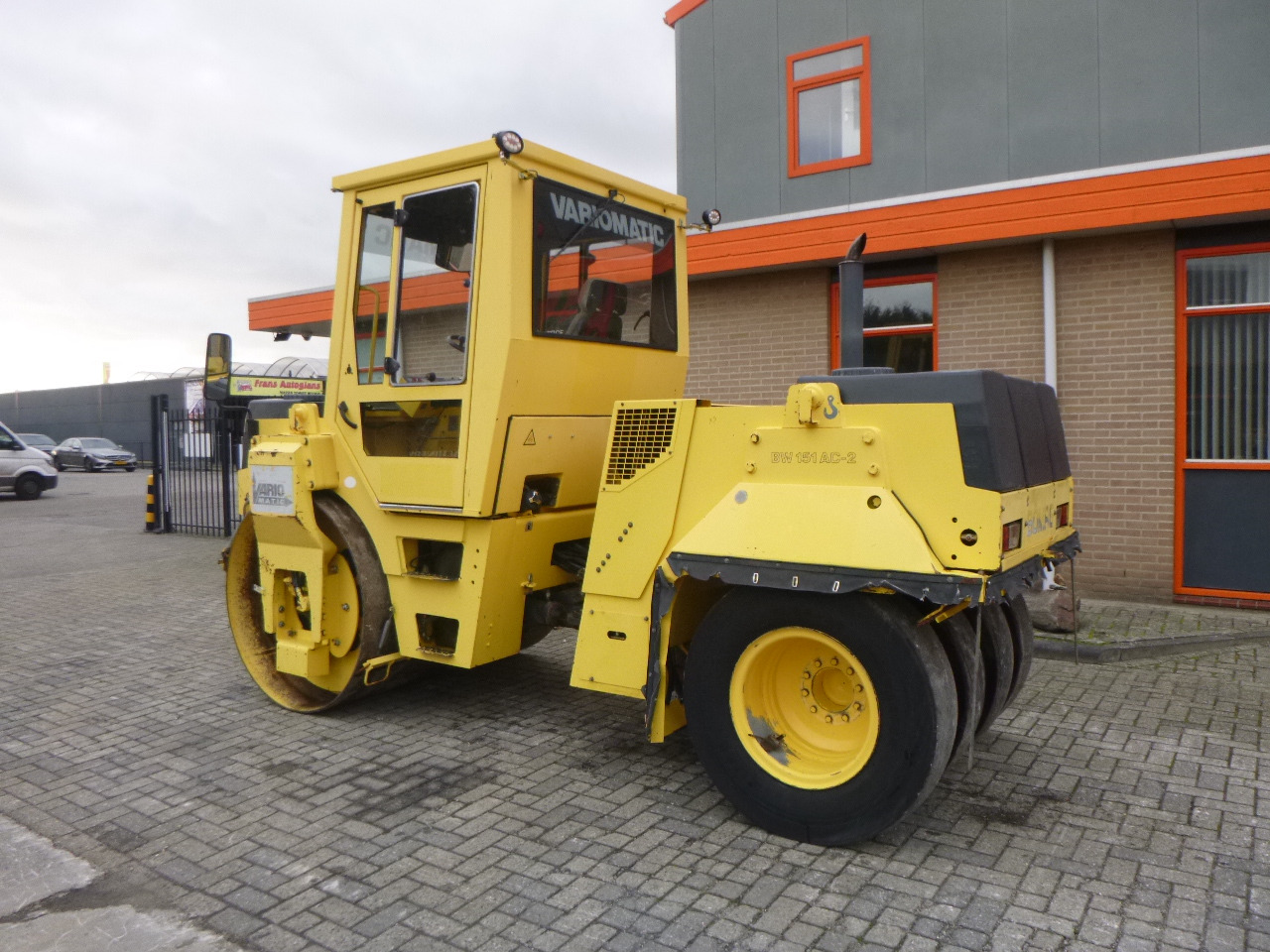 BOMAG BW151AC-2 - Compacteur mixte: photos 2 BOMAG BW151AC-2 - Compacteur mixte: photos 2
