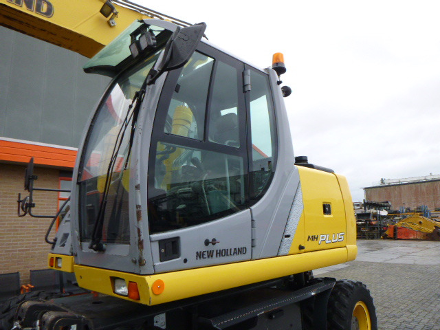 NEW HOLLAND MH PLUS — crédit-bail NEW HOLLAND MH PLUS: photos 28