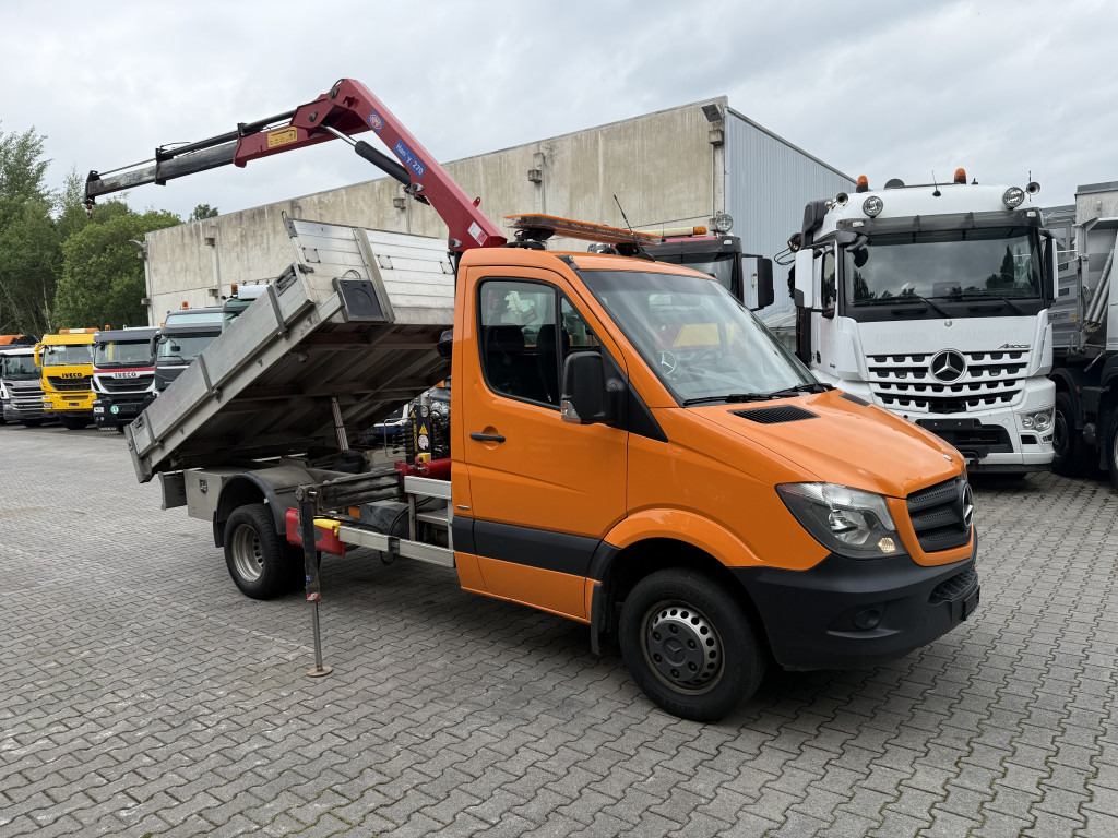 Mercedes-Benz Sprinter 516 Kipper mit Kran HMF 270 - Utilitaire benne: photos 2 Mercedes-Benz Sprinter 516 Kipper mit Kran HMF 270 - Utilitaire benne: photos 2