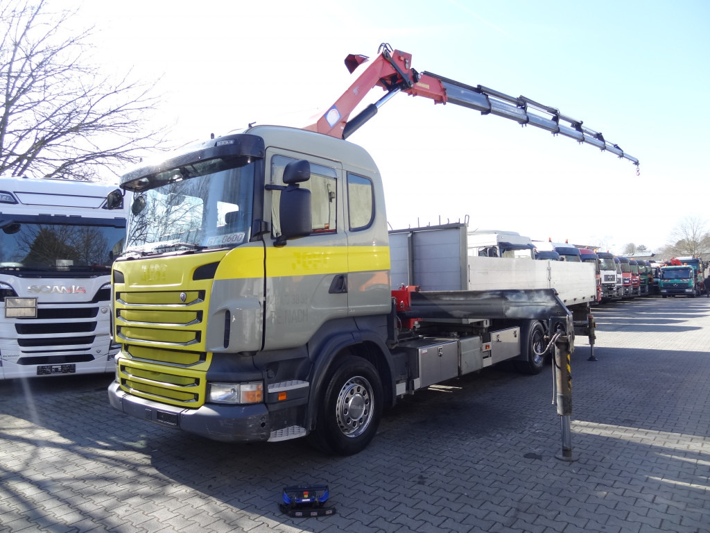 Scania R440 6X2*4 Kran HMF 3000 bis 30 Meter - Camion grue, Camion plateau: photos 1 Scania R440 6X2*4 Kran HMF 3000 bis 30 Meter - Camion grue, Camion plateau: photos 1