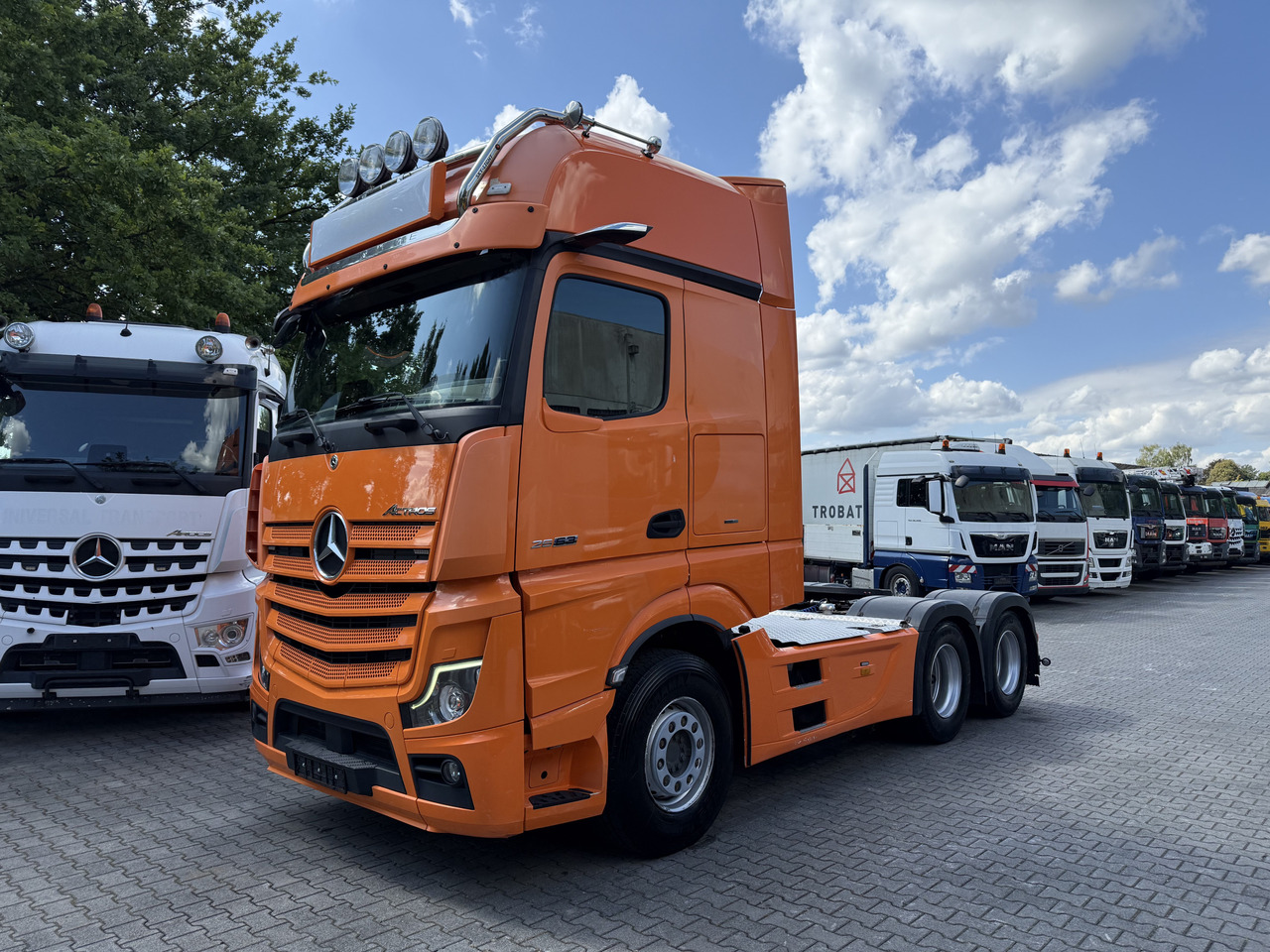 Mercedes-Benz Actros MP5 2663 6X4 Super Ausstattung - Tracteur routier: photos 1 Mercedes-Benz Actros MP5 2663 6X4 Super Ausstattung - Tracteur routier: photos 1