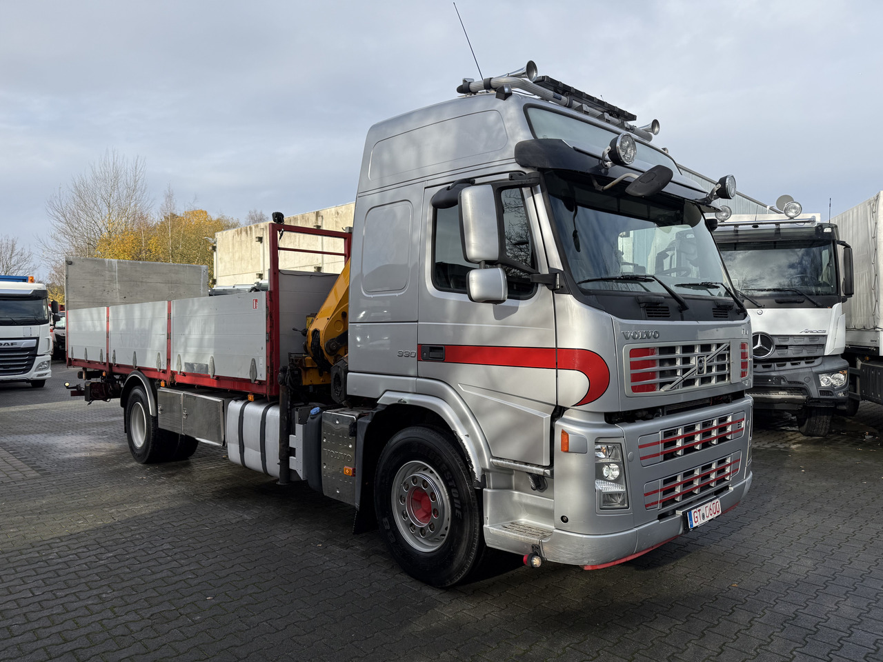 Camion plateau, Camion grue Volvo FM330 Kran Effer 165 bis 20 Meter: photos 10