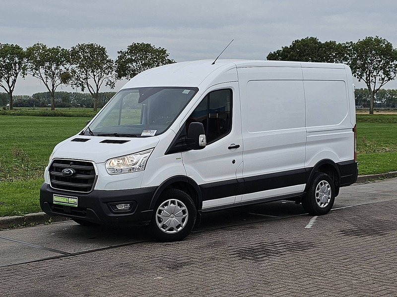 Ford Transit 2.0 TDCI 130 L2H2 - Fourgon utilitaire: photos 2 Ford Transit 2.0 TDCI 130 L2H2 - Fourgon utilitaire: photos 2