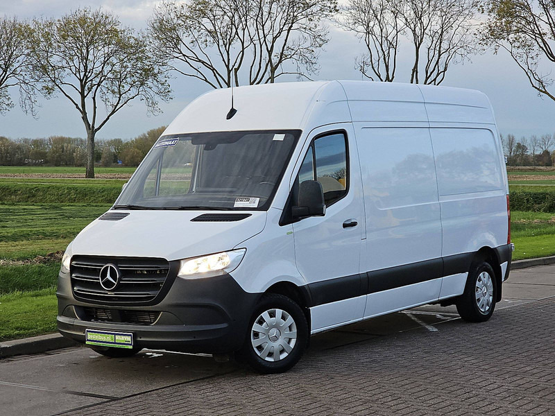 Mercedes-Benz Sprinter 314 L2H2 Mbux Automaat! - Fourgon utilitaire: photos 2 Mercedes-Benz Sprinter 314 L2H2 Mbux Automaat! - Fourgon utilitaire: photos 2