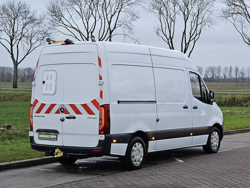 Mercedes-Benz Sprinter 315 CDI L2H2 PRO - Fourgon utilitaire: photos 3 Mercedes-Benz Sprinter 315 CDI L2H2 PRO - Fourgon utilitaire: photos 3