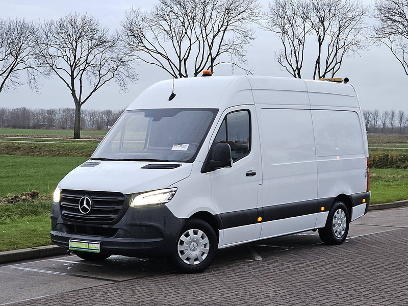 Mercedes-Benz Sprinter 315 CDI L2H2 PRO - Fourgon utilitaire: photos 2 Mercedes-Benz Sprinter 315 CDI L2H2 PRO - Fourgon utilitaire: photos 2
