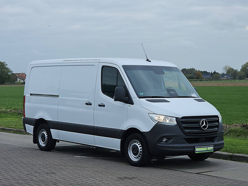 Mercedes-Benz Sprinter 315 L2H1 Mbux10 Trekhaak - Fourgon utilitaire: photos 5 Mercedes-Benz Sprinter 315 L2H1 Mbux10 Trekhaak - Fourgon utilitaire: photos 5