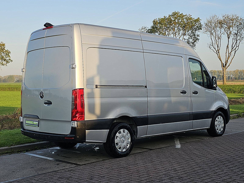 Mercedes-Benz Sprinter 315 L2H2 RWD Mbux Autom! - Fourgonnette: photos 3 Mercedes-Benz Sprinter 315 L2H2 RWD Mbux Autom! - Fourgonnette: photos 3