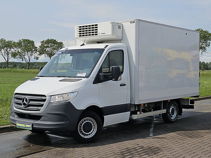 Mercedes-Benz Sprinter 316 BI-TEMP Koelwagen! - Utilitaire frigorifique: photos 2 Mercedes-Benz Sprinter 316 BI-TEMP Koelwagen! - Utilitaire frigorifique: photos 2