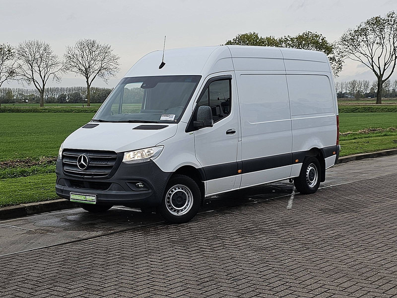 Mercedes-Benz Sprinter 316 L2H2 Navi RWD - Fourgon utilitaire: photos 2 Mercedes-Benz Sprinter 316 L2H2 Navi RWD - Fourgon utilitaire: photos 2
