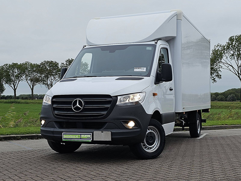 Mercedes-Benz Sprinter 317 Bakwagen Laadklep! - Fourgon grand volume: photos 1 Mercedes-Benz Sprinter 317 Bakwagen Laadklep! - Fourgon grand volume: photos 1