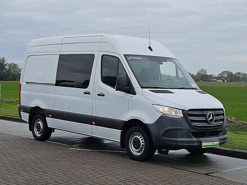 Mercedes-Benz Sprinter 319 L2H2 V6 Dub.- Cab. - Fourgon utilitaire: photos 5 Mercedes-Benz Sprinter 319 L2H2 V6 Dub.- Cab. - Fourgon utilitaire: photos 5