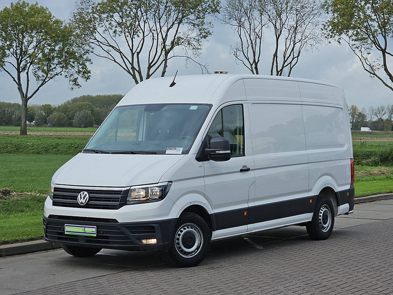Volkswagen Crafter 35 2.0 L3H3 140Pk Euro6 AC! - Fourgon utilitaire: photos 2 Volkswagen Crafter 35 2.0 L3H3 140Pk Euro6 AC! - Fourgon utilitaire: photos 2