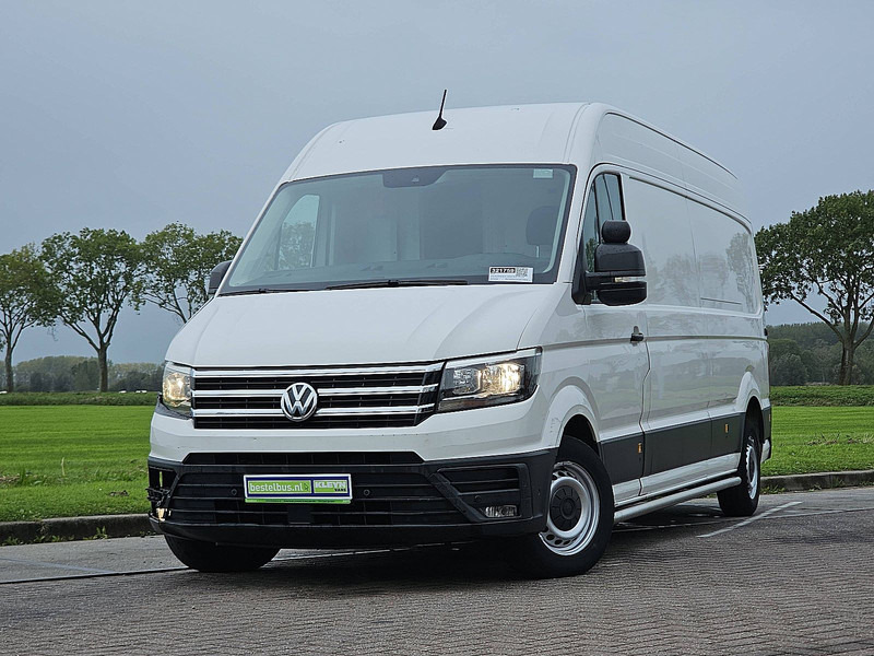 Volkswagen Crafter 35 2.0 - Fourgon utilitaire: photos 1 Volkswagen Crafter 35 2.0 - Fourgon utilitaire: photos 1