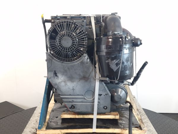 Deutz F4L2011 Engine (Plant) - Moteur pour Engins de chantier: photos 5 Deutz F4L2011 Engine (Plant) - Moteur pour Engins de chantier: photos 5